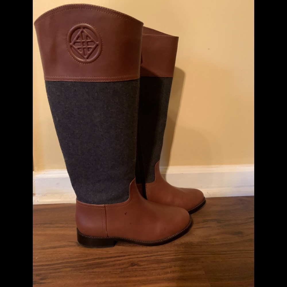 New, never worn, waterproof boots, women’s 7.5. Mix of wool and leather.